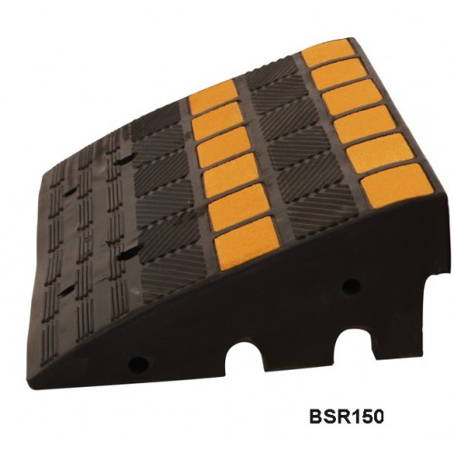 Rampa najazdowa na krawężnik 150mm